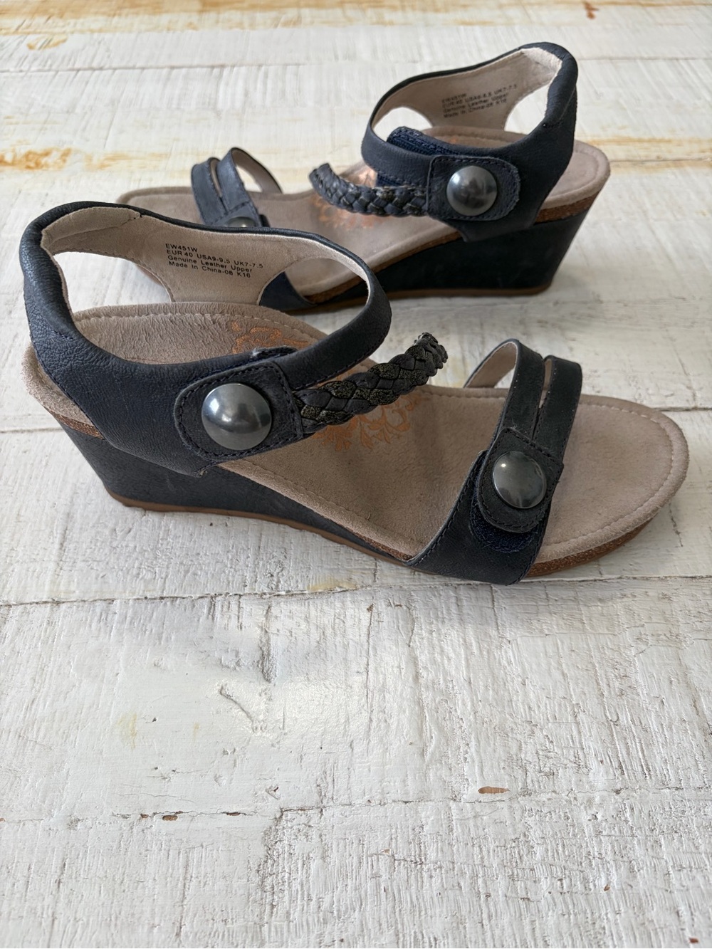 Aetrex Naya Wedge Sandals EU size 40 US 9 9.5 Navy Blue Braided Strap Leather